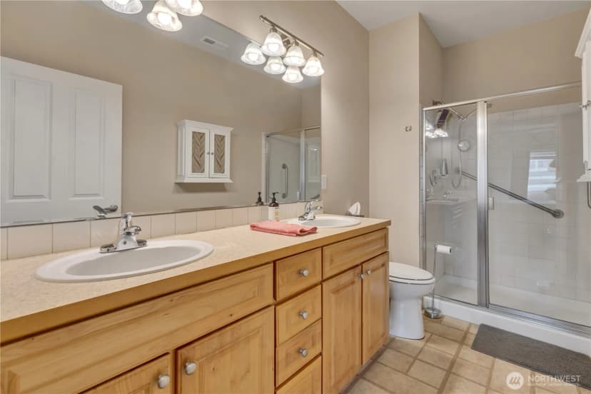 Property photo for 10700 Se 260th Street #a101, Kent photo 20