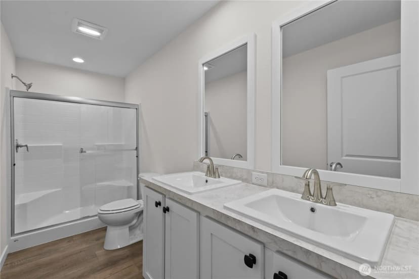 Property photo for 4705 Oaks Avenue, Anacortes photo 17