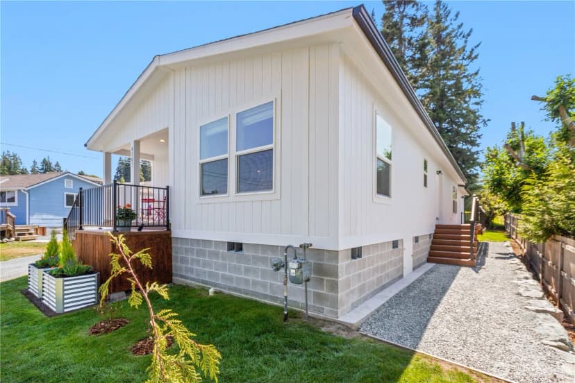 Property photo for 4705 Oaks Avenue, Anacortes photo 26