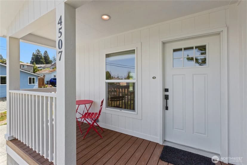 Property photo for 4705 Oaks Avenue, Anacortes
