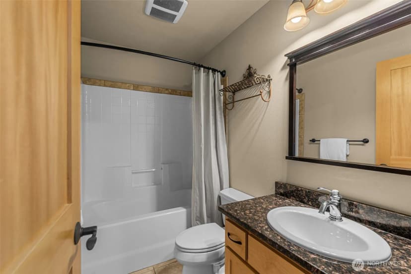 Property photo for 100 Ski Blick Strasse #a103, Leavenworth photo 20