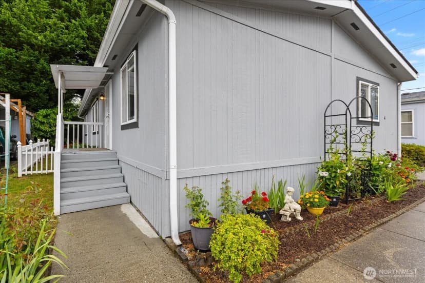 Property photo for 11100 4th Avenue W #4, Everett photo 40