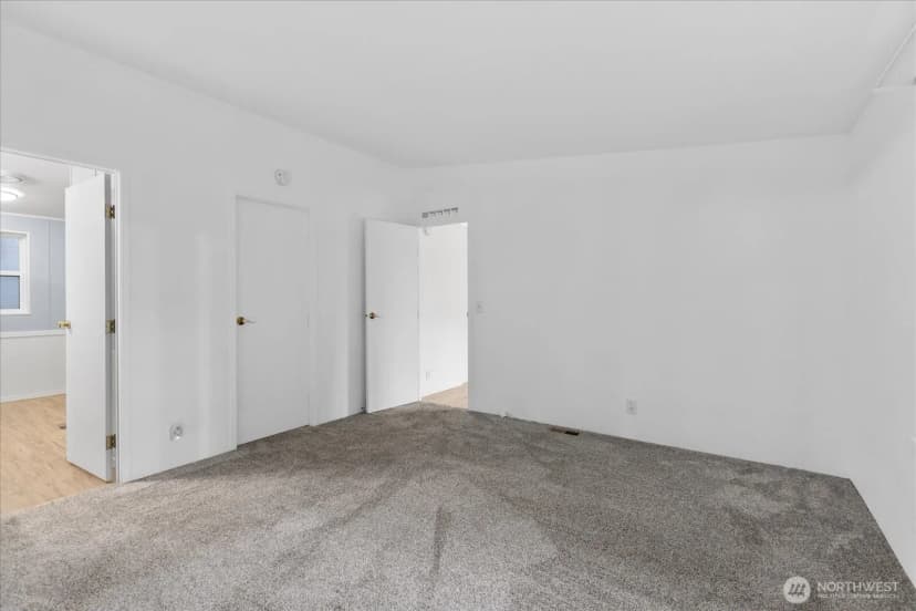 Property photo for 11100 4th Avenue W #4, Everett photo 21