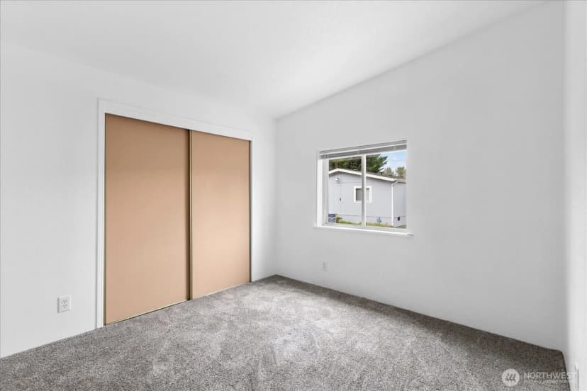 Property photo for 11100 4th Avenue W #4, Everett photo 30
