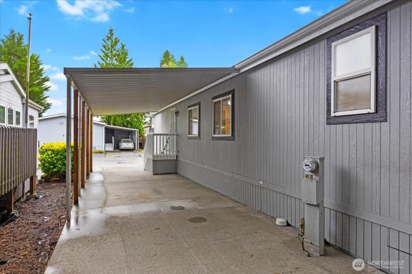 Property photo for 11100 4th Avenue W #4, Everett photo 38