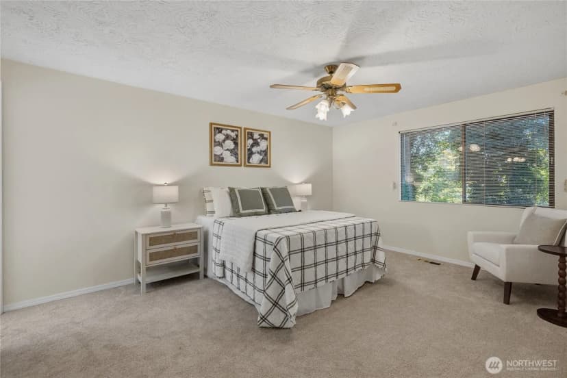 Property photo for 31423 42nd Place Sw, Federal Way photo 14