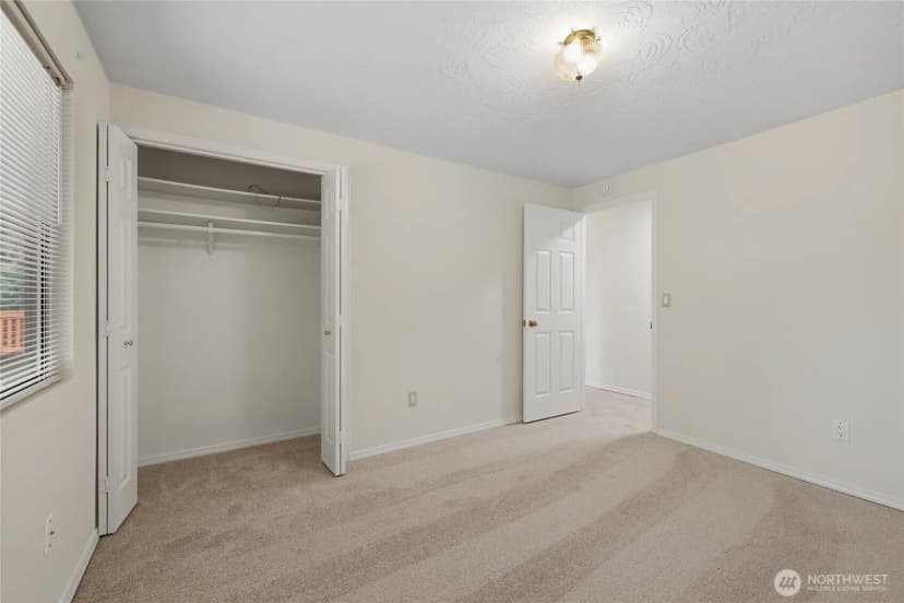 Property photo for 31423 42nd Place Sw, Federal Way photo 19