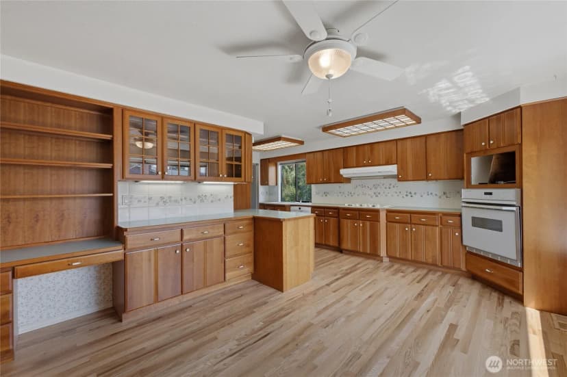 Property photo for 31423 42nd Place Sw, Federal Way photo 10