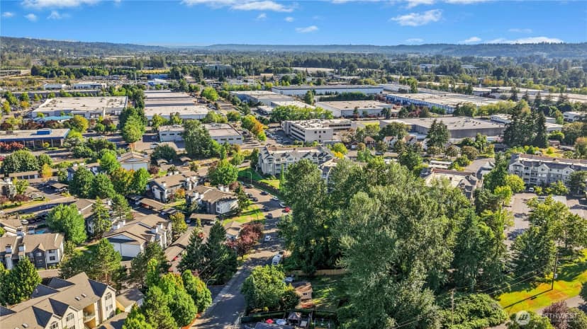 Property photo for 469 Maple Avenue Sw, Renton photo 32