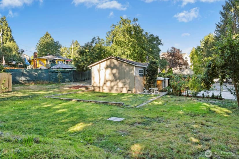 Property photo for 469 Maple Avenue Sw, Renton photo 25