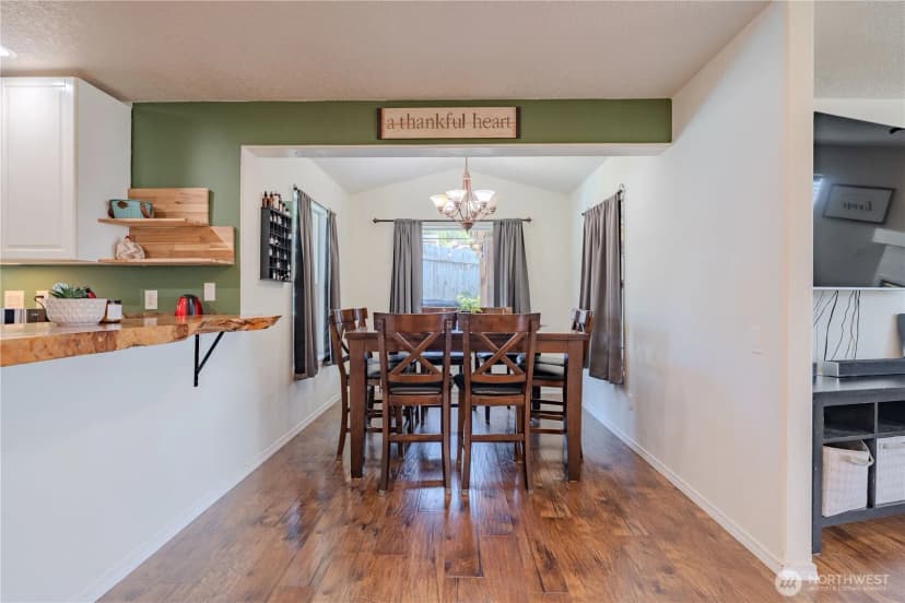 Property photo for 414 N 3rd Place, Kalama photo 11