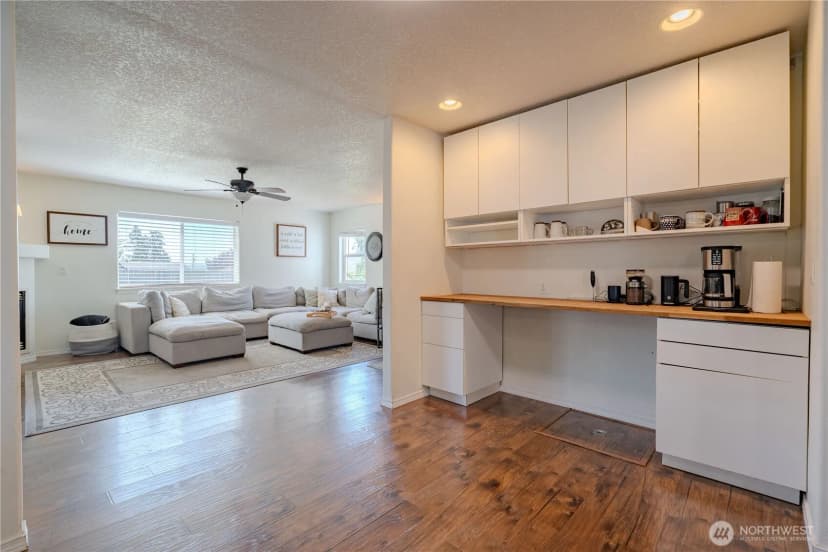 Property photo for 414 N 3rd Place, Kalama photo 12