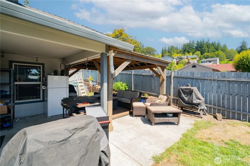 Property photo for 414 N 3rd Place, Kalama photo 25