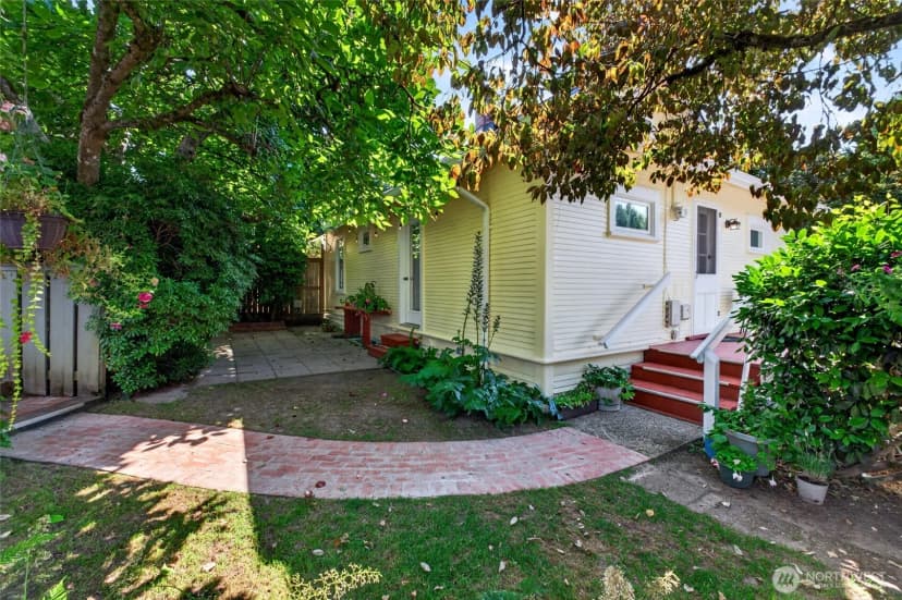 Property photo for 906 Sw 130th Street, Burien photo 27