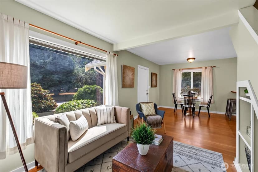 Property photo for 906 Sw 130th Street, Burien photo 7