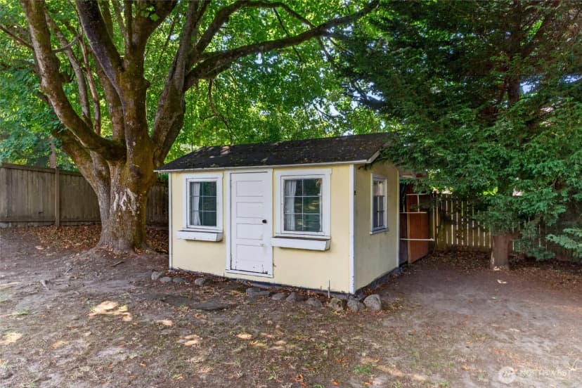 Property photo for 906 Sw 130th Street, Burien photo 30