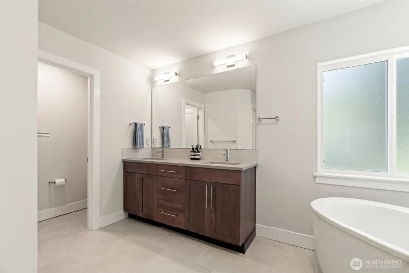 Property photo for 18804 14th Place W, Lynnwood photo 21