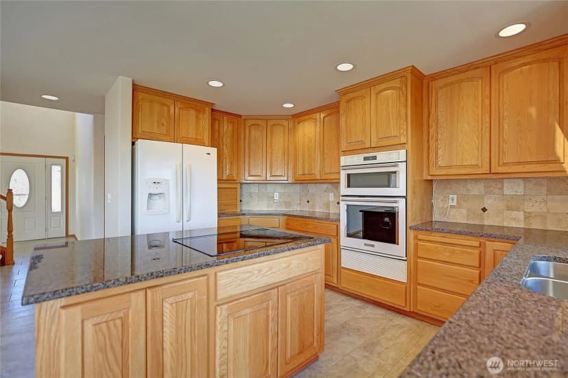 Property photo for 8702 Myrtle Street, Stanwood photo 10