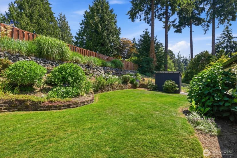 Property photo for 4802 111th Avenue Ne, Kirkland photo 30