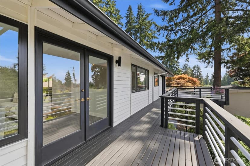 Property photo for 4802 111th Avenue Ne, Kirkland photo 25