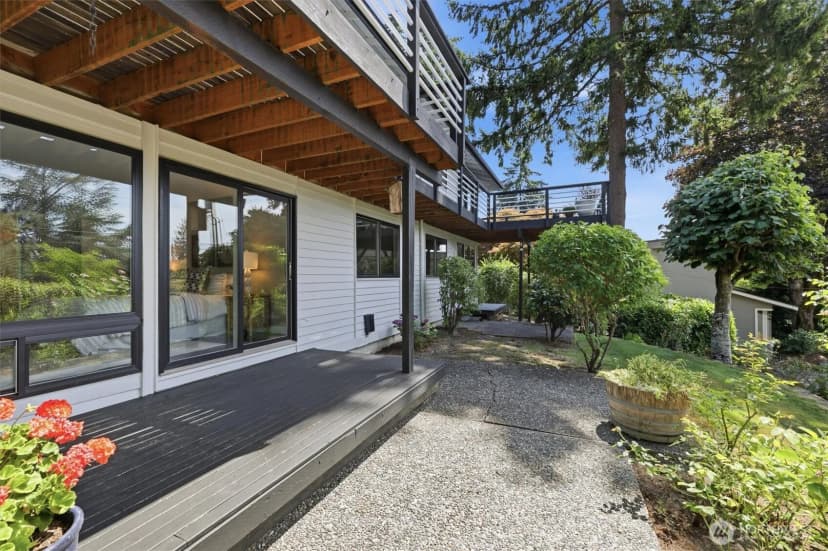 Property photo for 4802 111th Avenue Ne, Kirkland photo 24