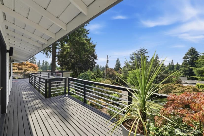 Property photo for 4802 111th Avenue Ne, Kirkland photo 26