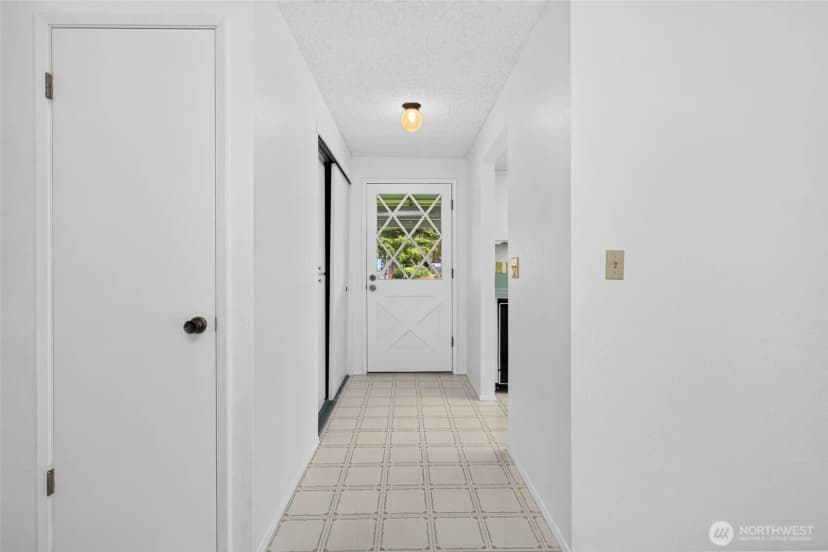 Property photo for 11725 47th Drive Ne, Marysville photo 5