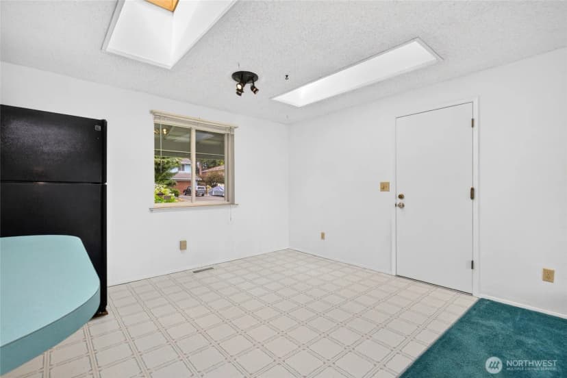 Property photo for 11725 47th Drive Ne, Marysville photo 9