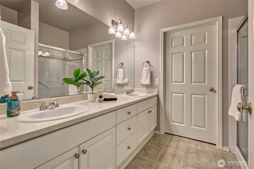 Property photo for 714 228th Street Sw #o-101, Bothell photo 16