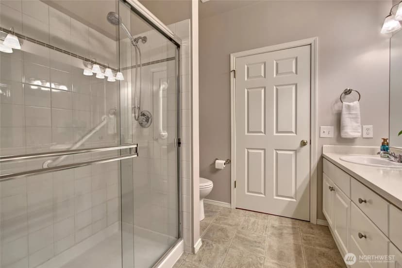 Property photo for 714 228th Street Sw #o-101, Bothell photo 18