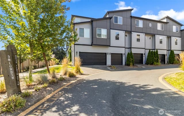 Property photo for 3230 148th Street Sw #b2, Lynnwood
