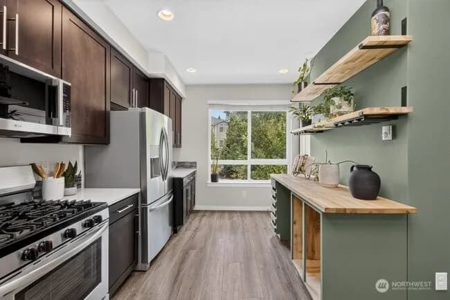 Property photo for 1906 130th Lane Sw #b, Everett photo 15