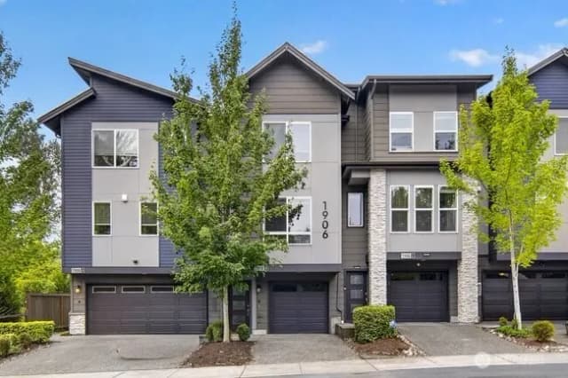 Property photo for 1906 130th Lane Sw #b, Everett