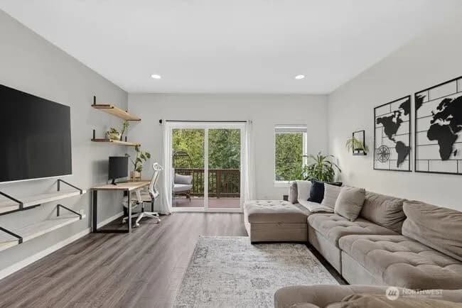 Property photo for 1906 130th Lane Sw #b, Everett photo 7