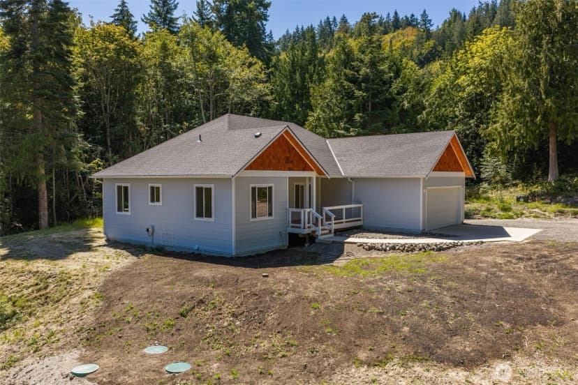 Property photo for 702 Chelsamish Drive, Sequim photo 2