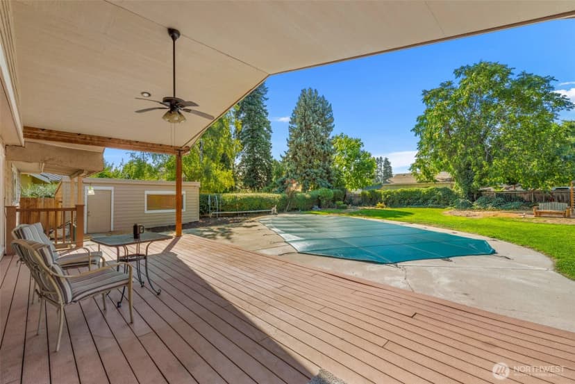 Property photo for 1225 Castlerock Avenue, Wenatchee photo 34