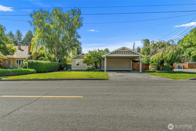 Property photo for 1225 Castlerock Avenue, Wenatchee photo 39