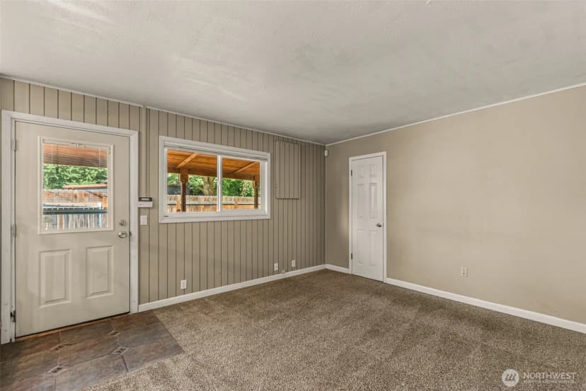 Property photo for 1225 Castlerock Avenue, Wenatchee photo 11