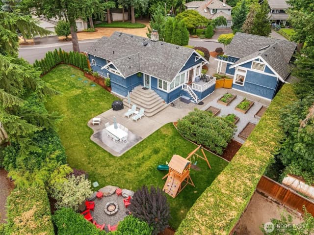 Property photo for 13525 Ne 188th Place, Woodinville photo 4