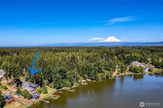 Property photo for 15718 Scenic Shores Drive Se, Yelm photo 3