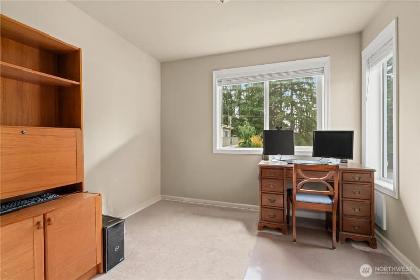 Property photo for 7803 218 Street Sw #d, Edmonds photo 28