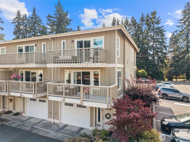 Property photo for 7803 218 Street Sw #d, Edmonds