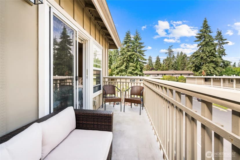Property photo for 7803 218 Street Sw #d, Edmonds photo 22
