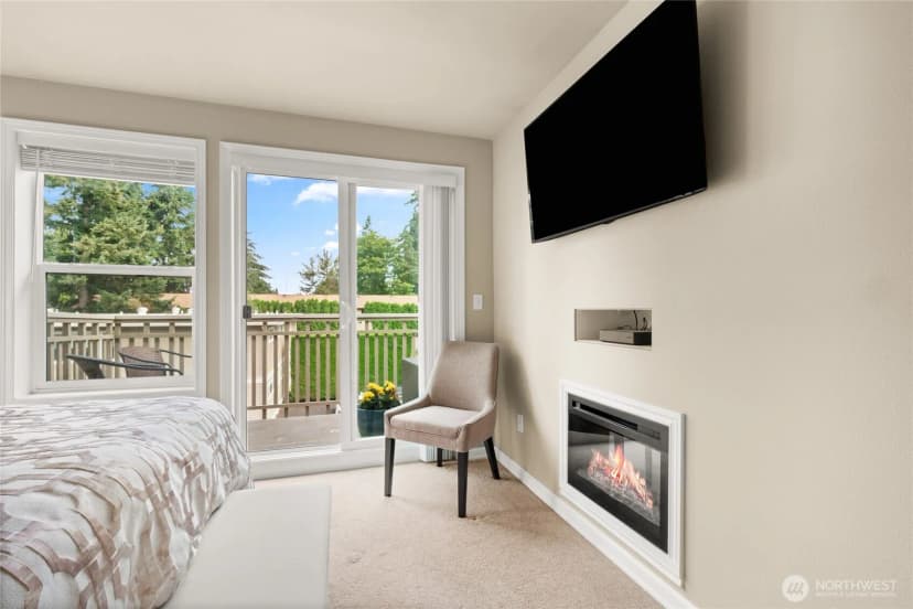 Property photo for 7803 218 Street Sw #d, Edmonds photo 21