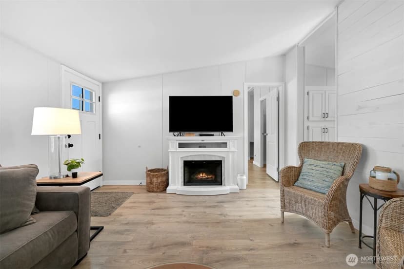 Property photo for 7424 Cotterill Boulevard, Blaine photo 7