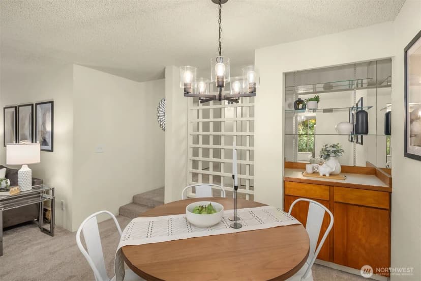 Property photo for 4727 W Lake Sammamish Parkway Se #b206, Issaquah photo 10