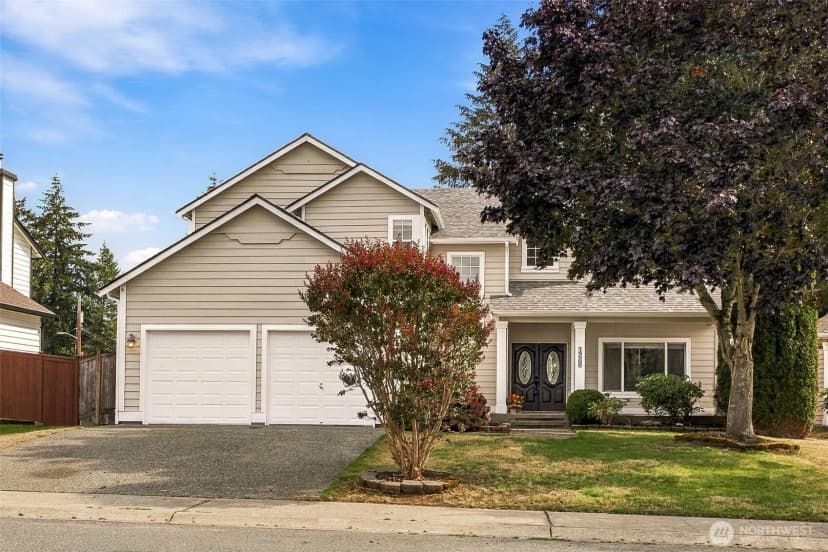 Property photo for 19500 6th Avenue S, Des Moines