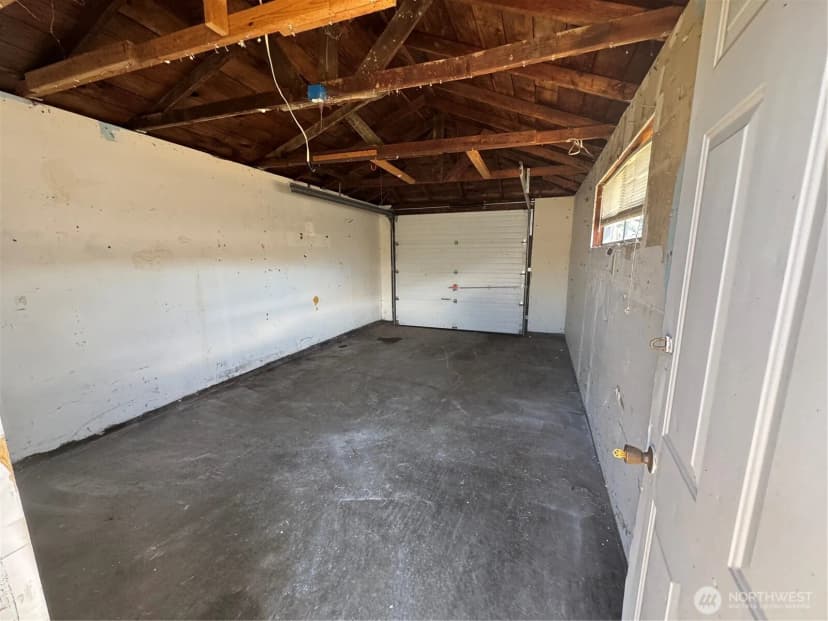 Property photo for 352 28th Avenue, Longview photo 17