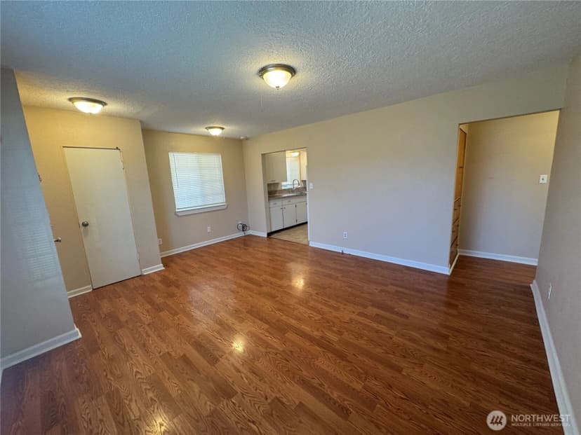 Property photo for 352 28th Avenue, Longview photo 4