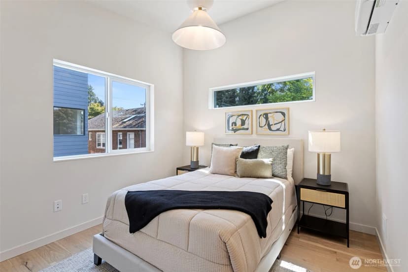 Property photo for 8037 Wallingford Avenue N #c, Seattle photo 22